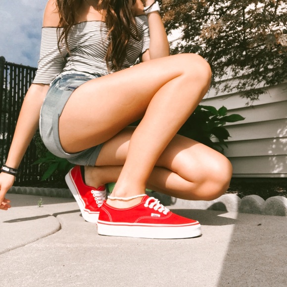 Vans Authentic ‘Racing Red’ - Picture 2 of 2